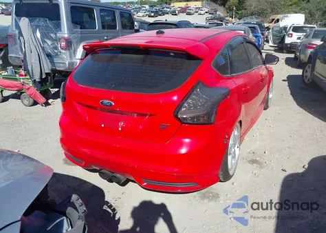 2014 Ford Focus St z USA, uszkodzony, nr VIN 1FADP3L93EL126440